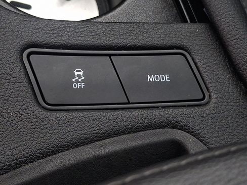 Used 2020 Cadillac XT6 Premium Luxury image 22