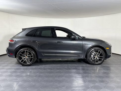 Certified 2025 Porsche Macan AWD/4WD image 8