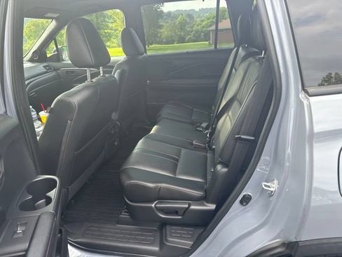 Used 2022 Honda Passport TrailSport image 10