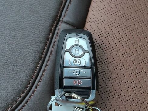 Certified 2023 Ford Explorer King Ranch AWD/4WD image 27