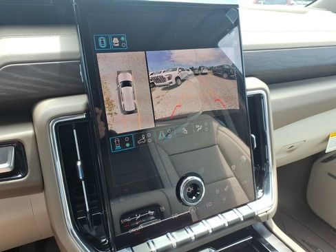New 2026 GMC Yukon Denali w/ Advanced Technology Package AWD/4WD image 22