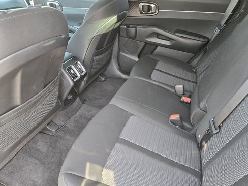 New 2025 Kia Sorento LX FWD image 21