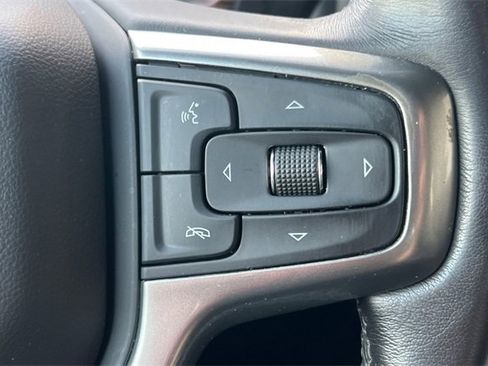 Used 2021 Chevrolet Silverado 2500 LTZ w/ LTZ Premium Package image 33