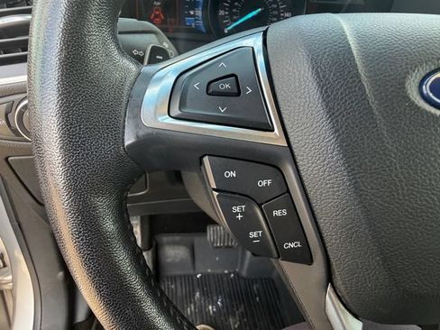 Used 2018 Ford Edge SEL w/ Equipment Group 201A AWD/4WD image 20