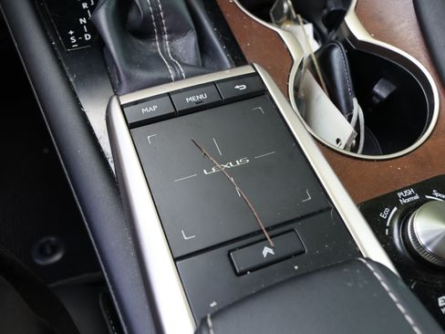 Used 2020 Lexus RX 450hL AWD w/ Premium Package image 28