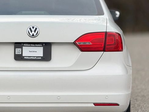 Used 2013 Volkswagen Jetta S image 14