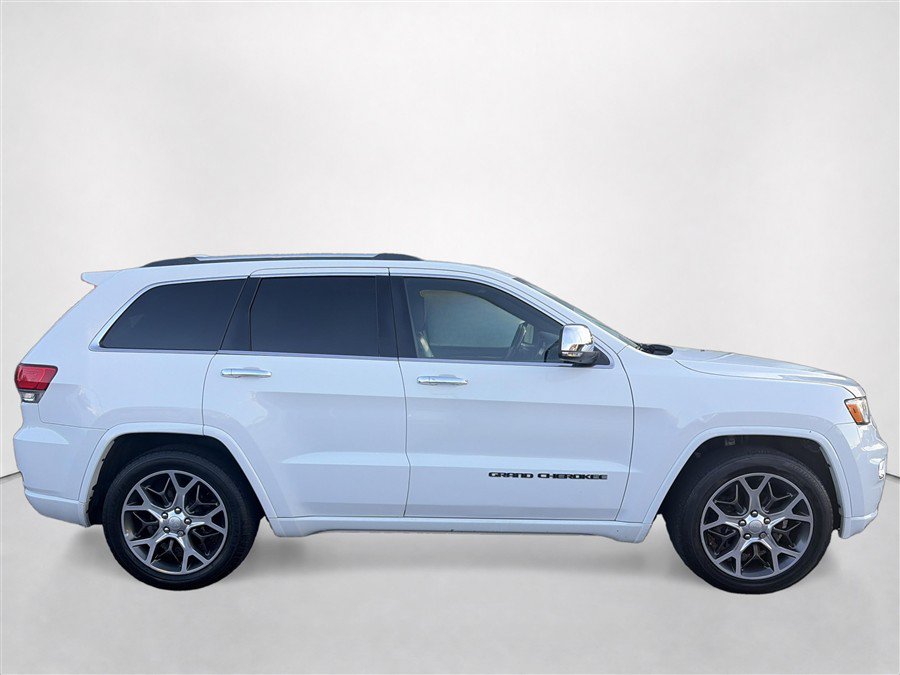 Used 2019 Jeep Grand Cherokee Overland AWD/4WD image 6