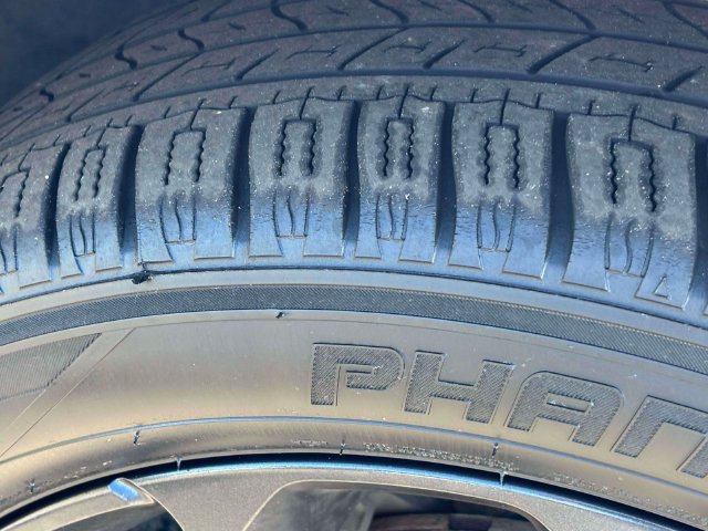 Used 2023 Chrysler Pacifica Touring-L w/ S Appearance Package FWD image 37