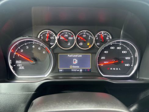 Used 2021 Chevrolet Silverado 1500 LT Trail Boss image 12