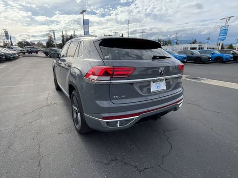 Used 2022 Volkswagen Atlas Cross Sport SEL R-Line image 7