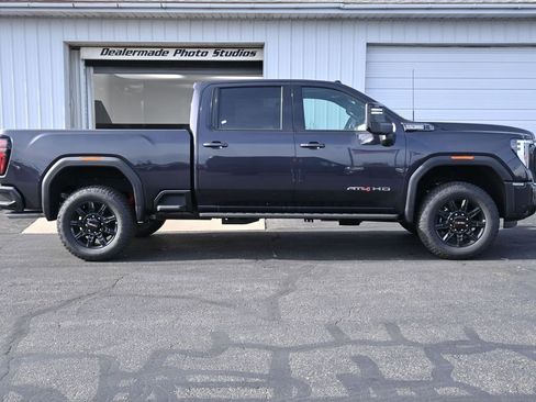 New 2026 GMC Sierra 2500 AT4 w/ AT4 Premium Plus Package image 3