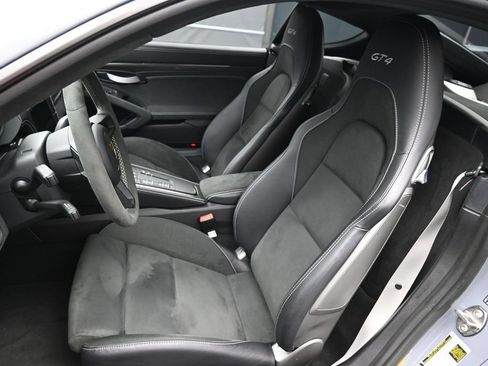 Used 2023 Porsche 718 Cayman GT4 RWD image 6
