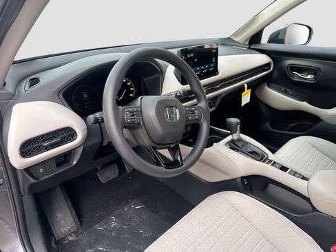 New 2026 Honda HR-V LX image 7