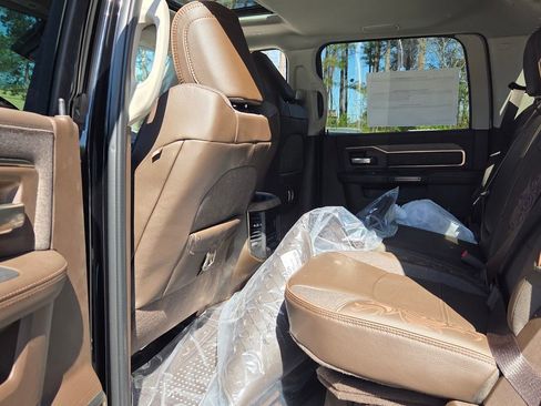 New 2026 RAM 2500 Limited image 7