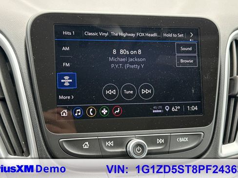Used 2023 Chevrolet Malibu LT FWD image 38
