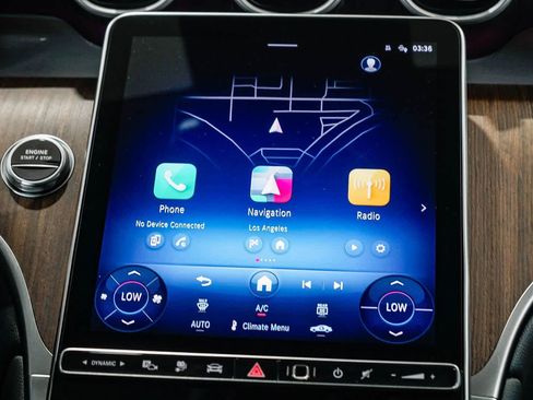 Used 2025 Mercedes-Benz GLC 350e GLC 350e image 13