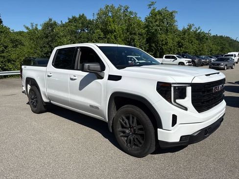 Used 2023 GMC Sierra 1500 Elevation AWD/4WD image 4