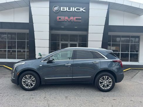 Certified 2020 Cadillac XT5 Premium Luxury w/ LPO, Floor Liner Package image 3