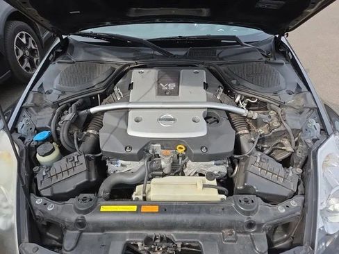 Used 2008 Nissan 350Z Touring image 8