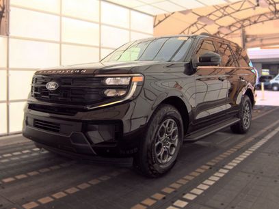 Used 2025 Ford Expedition Active