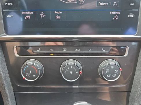 Used 2019 Volkswagen Golf Alltrack SEL AWD/4WD image 32