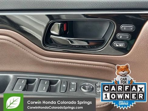 Used 2025 Honda Odyssey Elite image 25