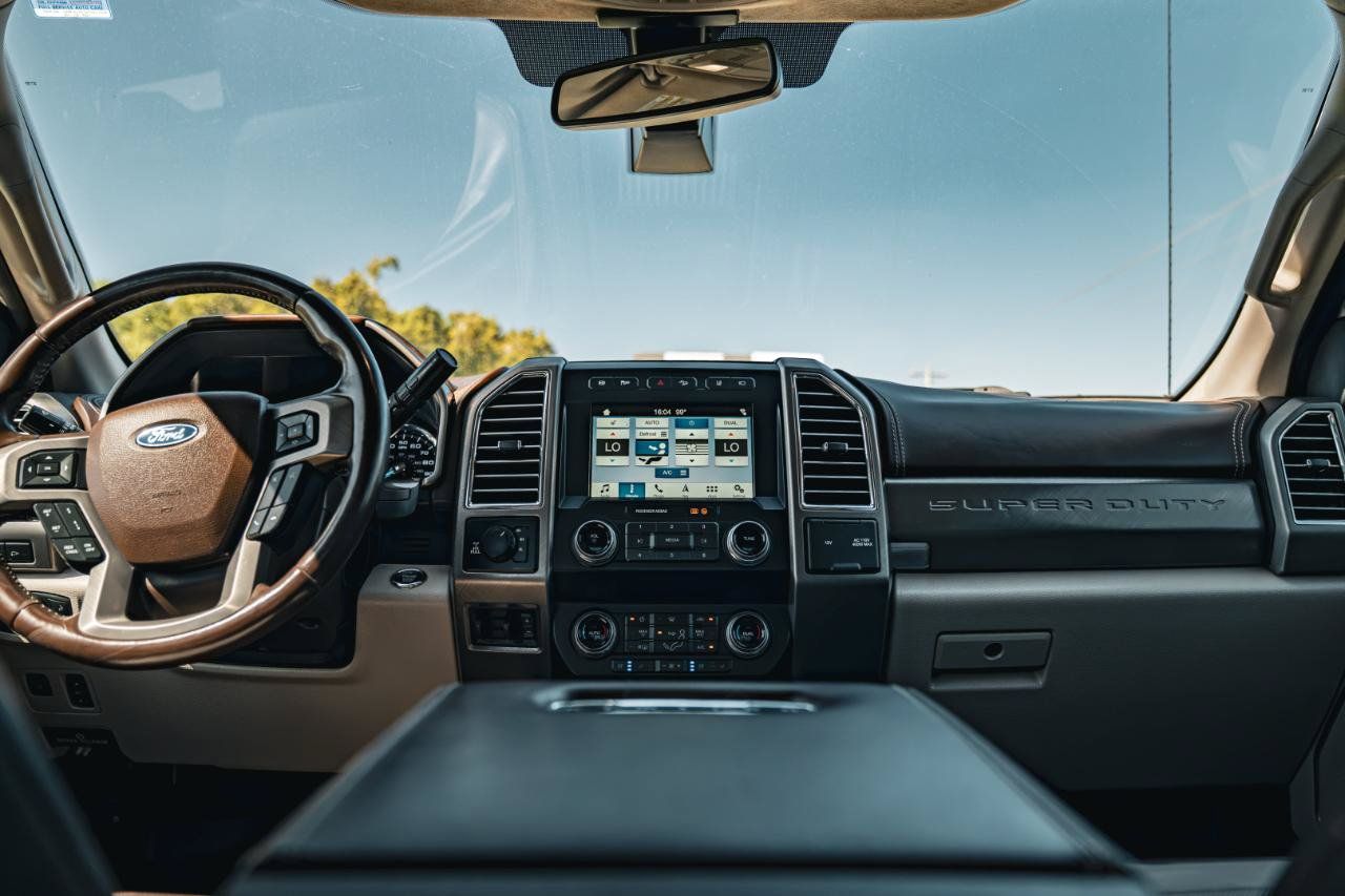 Used 2019 Ford F250 Limited w/ FX4 Off-Road Package AWD/4WD image 27