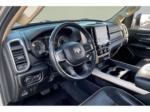 Used 2020 RAM 1500 Laramie image 17