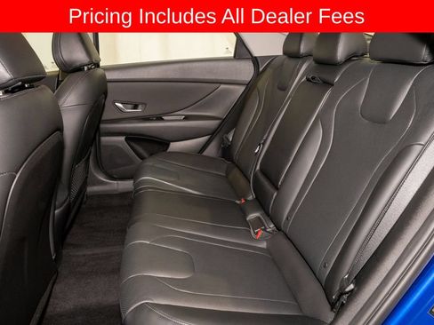 Used 2023 Hyundai Elantra Limited FWD image 7