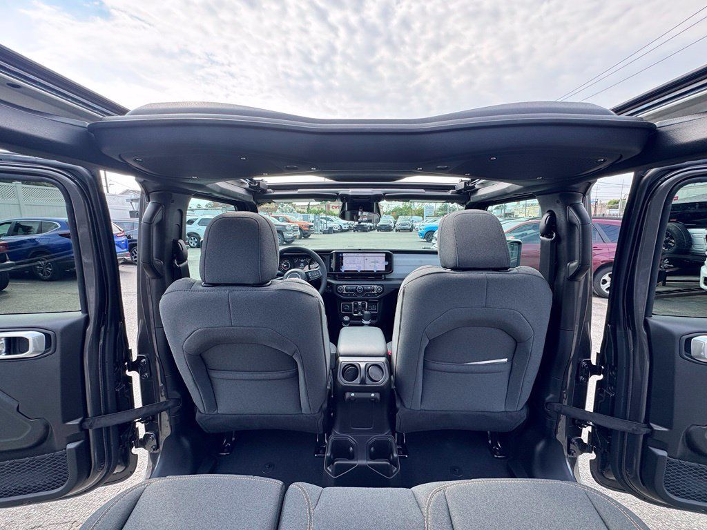 New 2026 Jeep Wrangler Unlimited Sport AWD/4WD image 25