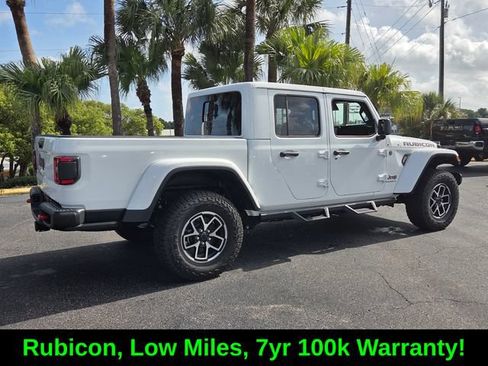 Certified 2025 Jeep Gladiator Rubicon w/ Safety Group AWD/4WD image 8