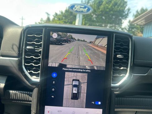 New 2025 Ford Ranger Lariat image 17