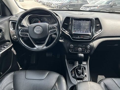 Used 2020 Jeep Cherokee Limited FWD image 23