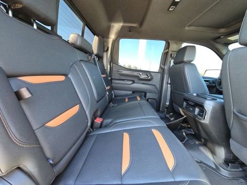 Used 2024 GMC Sierra 1500 AT4 w/ Technology Package image 14