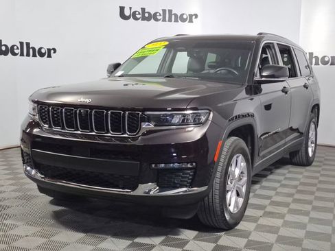 Used 2022 Jeep Grand Cherokee L Limited w/ Luxury Tech Group II AWD/4WD image 3