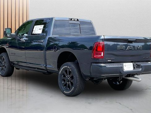 New 2026 RAM 2500 Laramie AWD/4WD image 7