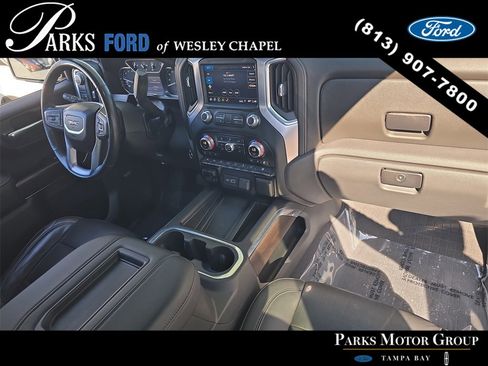 Used 2019 GMC Sierra 1500 SLT w/ SLT Premium Plus Package image 9