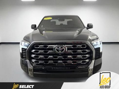 Used 2025 Toyota Tundra Platinum AWD/4WD image 2