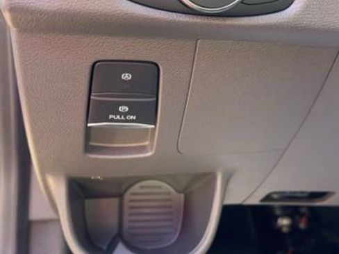 Certified 2026 Ford Transit 250 Base image 11