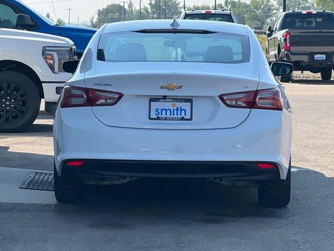 Used 2022 Chevrolet Malibu LT image 4
