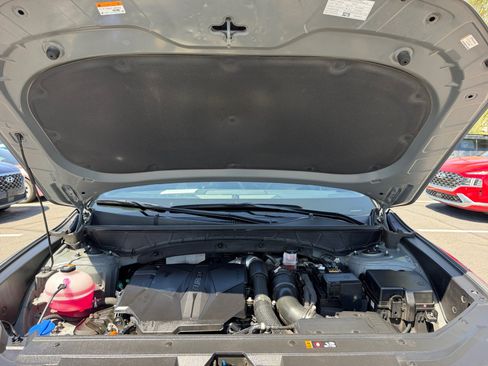 Certified 2025 Hyundai Santa Cruz Limited AWD/4WD image 22
