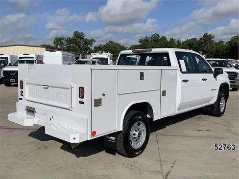 Used 2021 Chevrolet Silverado 2500 W/T w/ WT Fleet Convenience Package RWD image 2