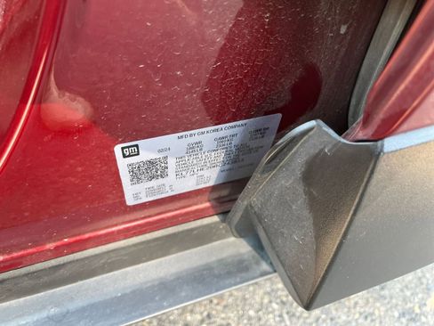 Used 2024 Chevrolet Trax LT w/ Driver Confidence Package image 29