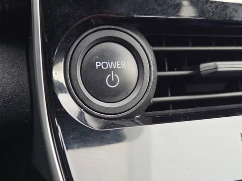 Certified 2023 Subaru Solterra AWD image 36