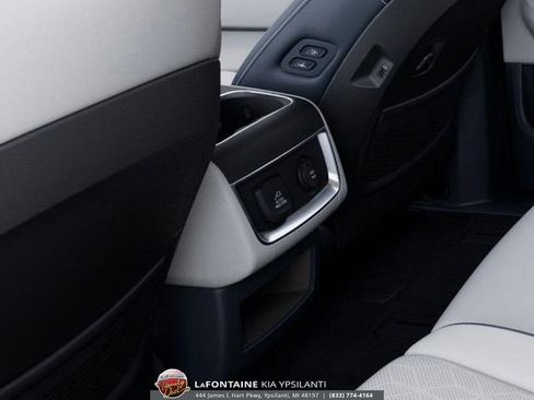 New 2026 Kia Carnival SX image 26