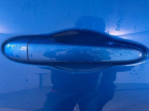 Used 2020 Jeep Cherokee Trailhawk w/ Cold Weather Group image 51