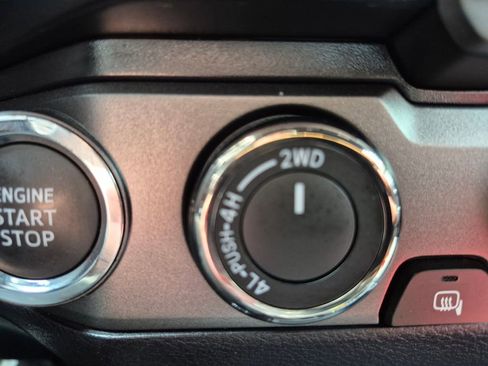 Used 2023 Toyota Tacoma TRD Sport image 21