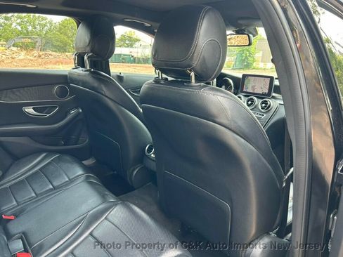 Used 2018 Mercedes-Benz C 300 4MATIC Sedan image 36