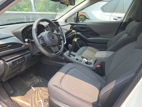 Used 2024 Subaru Crosstrek 2.0i Premium AWD/4WD image 3