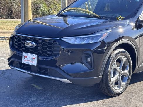 Used 2025 Ford Escape ST-Line Select image 32